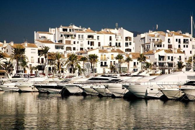 Cozy 2-Bed 2-Bathroom Apartment In Marbella Town Centre Esterno foto