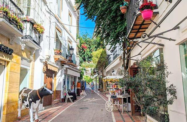 Cozy 2-Bed 2-Bathroom Apartment In Marbella Town Centre Esterno foto